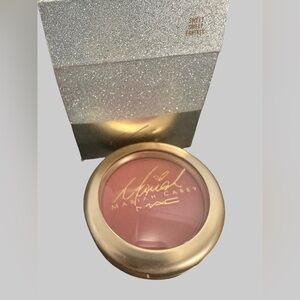 MAC Cosmetics Powder Blush Sweet Sweet Fantasy — Mariah Carey Soft Rose Pink